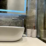 Adriatic Treasure Apt, Luxury & Beachfront - By Beta Premium Apartman *