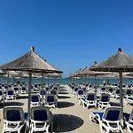 Adriatic Treasure Apt, Luxury & Beachfront - By Beta Premium Apartman Golem
