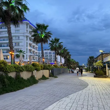 Adriatic Treasure Apt, Luxury & Beachfront - By Beta Premium 公寓 *