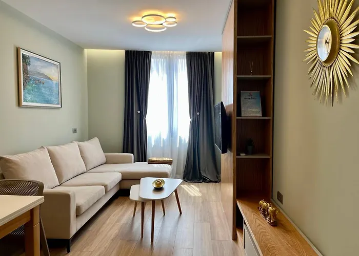 Adriatic Treasure Apt, Luxury & Beachfront - By Beta Premium 格勒姆