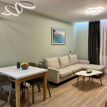 Adriatic Treasure Apt, Luxury & Beachfront - By Beta Premium Apartmán *