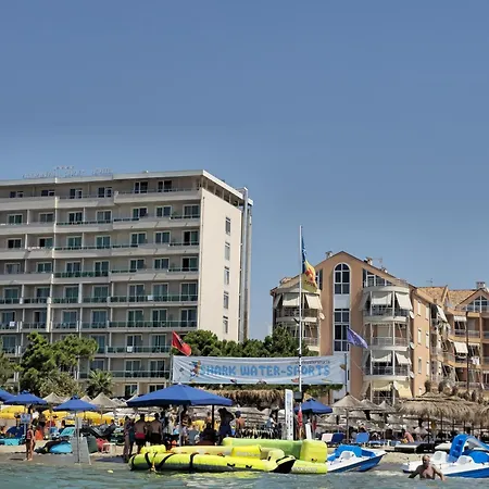 Apartament Adriatic Treasure Apt, Luxury & Beachfront - By Beta Premium