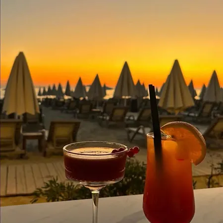 Adriatic Treasure Apt, Luxury & Beachfront - By Beta Premium Apartmán