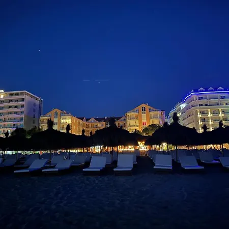 Adriatic Treasure Apt, Luxury & Beachfront - By Beta Premium